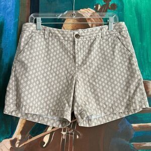 Merona Tan Patterned Women's Bermudas 8